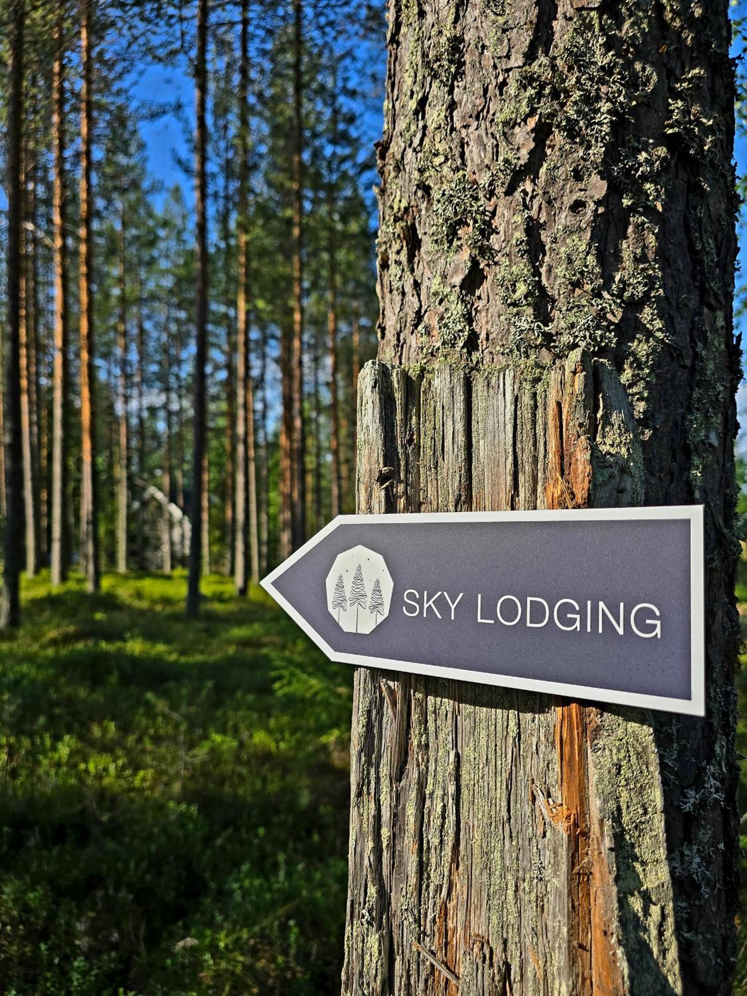 Sky Lodging ~ Sleeping Under The Stars Рованиеми Екстериор снимка